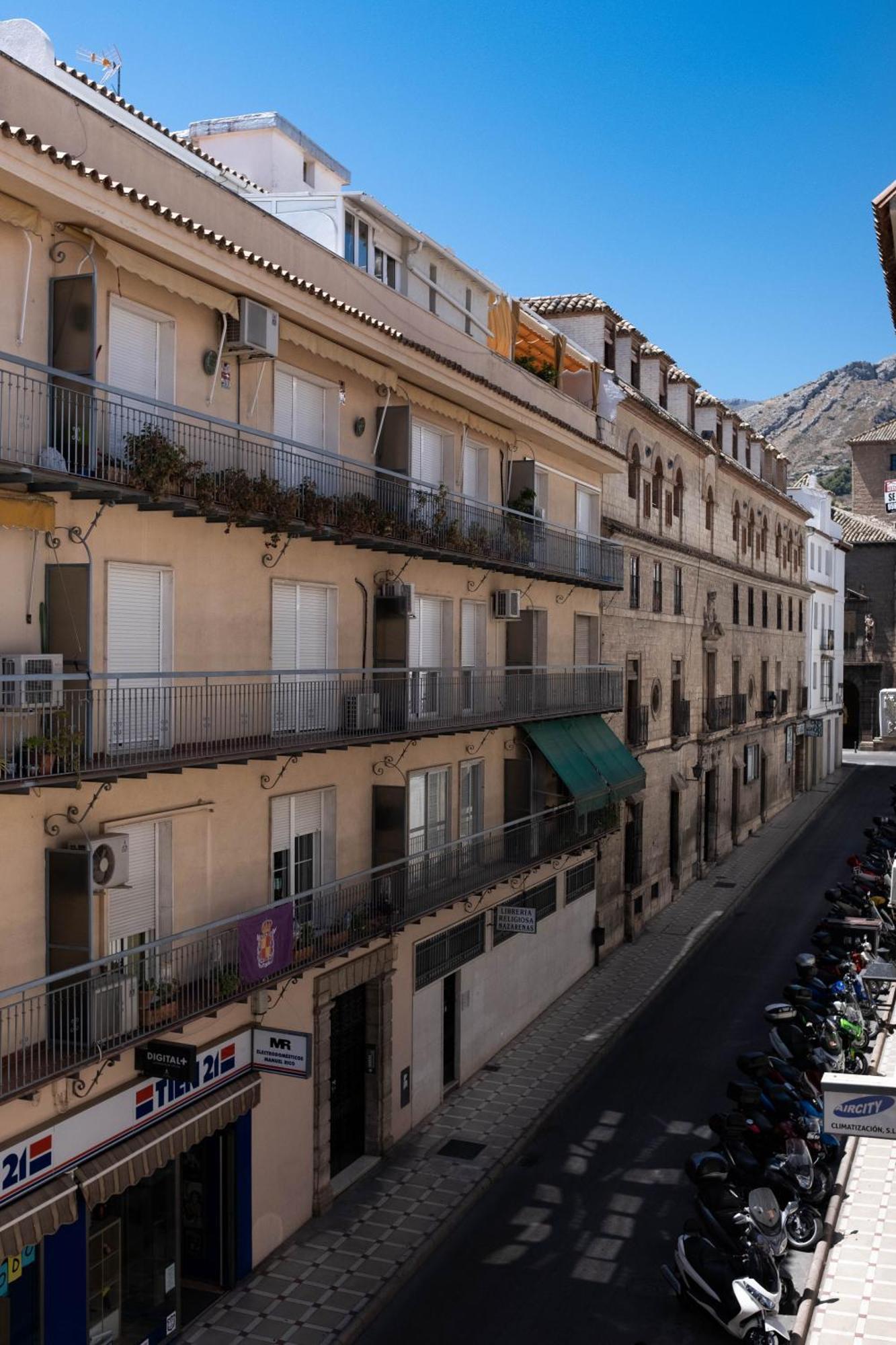 Velalma Pisos Centro Historico Apartman Jaén Kültér fotó